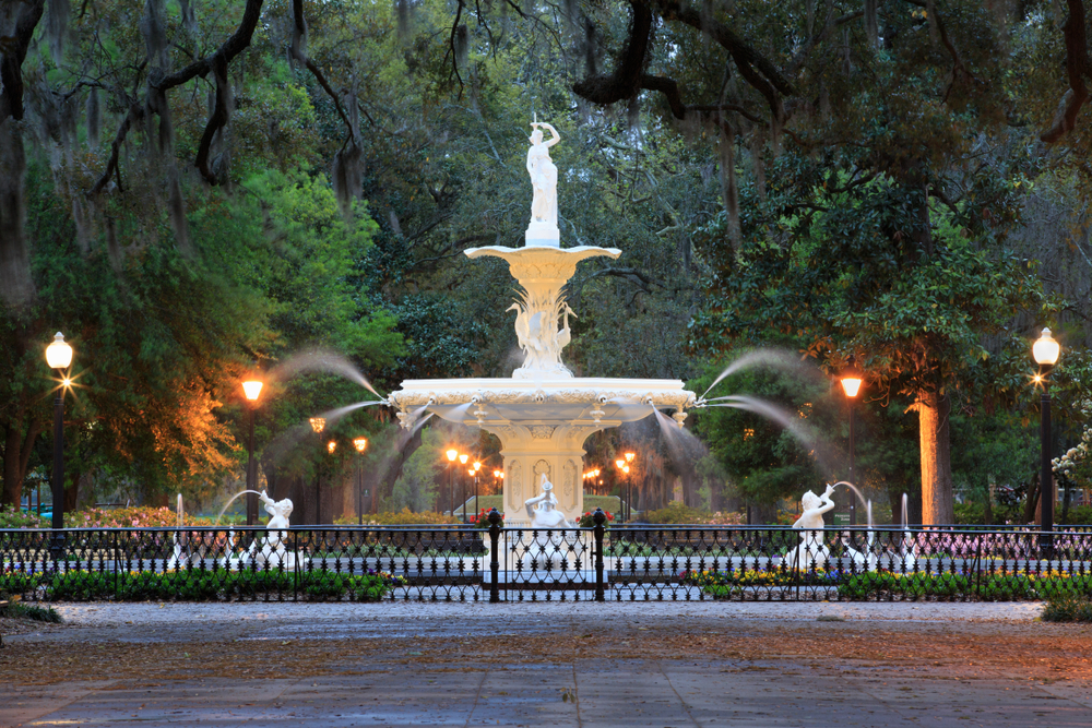 Ultimate Guide to Planning a Picturesque Savannah Honeymoon 3 How To Honeymoon