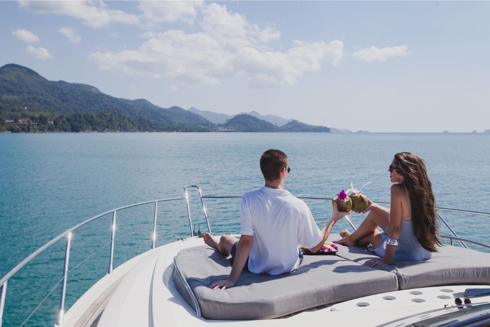 How To Honeymoon