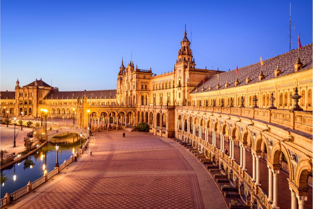 Pre-Summer Getaway: 9 Best Honeymoon Destinations in May 3 How To Honeymoon